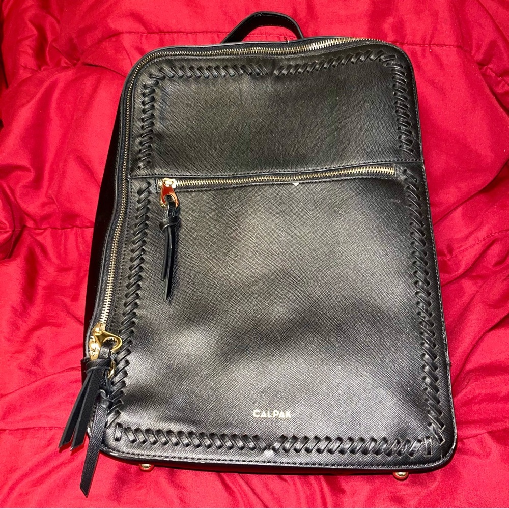 CalPak Kaya 15” inch laptop Backpack (Black/Gold)